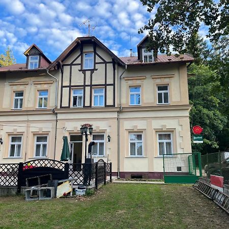 Villa Berolina Mariánské Lázně Eksteriør billede